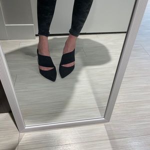 Black pump heels